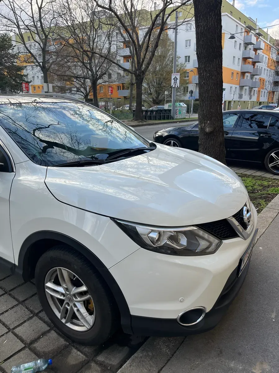 Nissan Qashqai 2014 photo 3