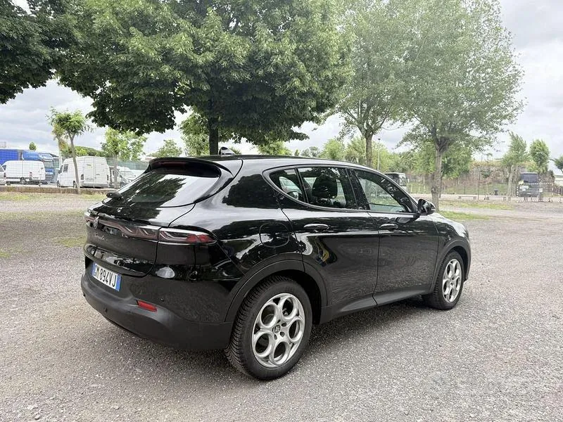 Alfa Romeo Tonale 2023 photo 4