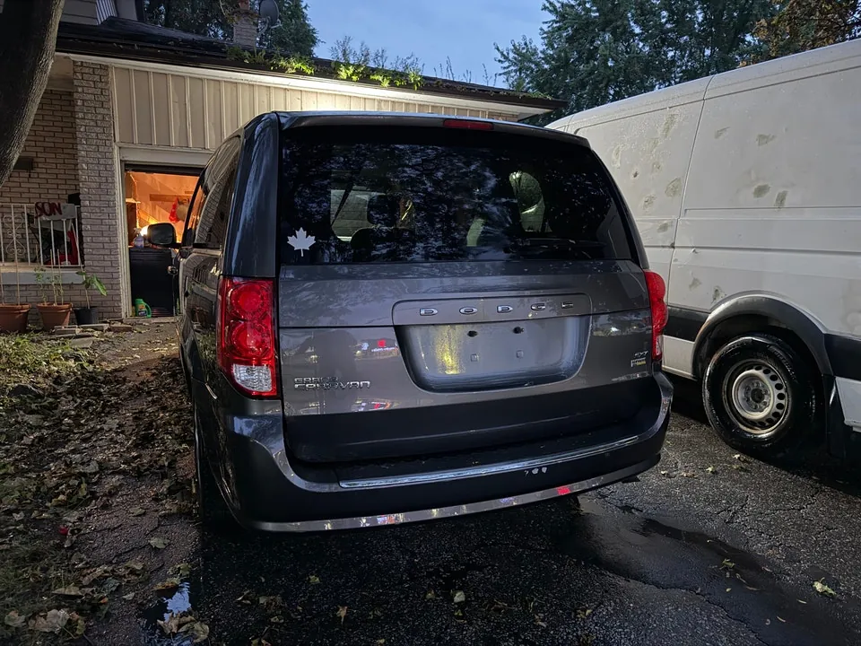 Dodge Grand Caravan 2016 photo 4