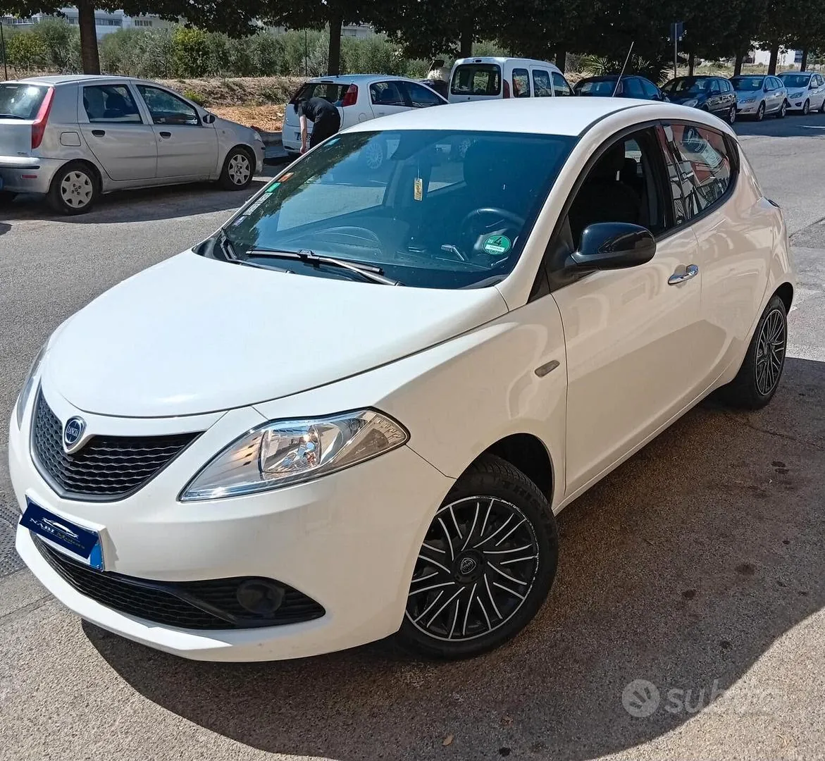 Lancia Ypsilon