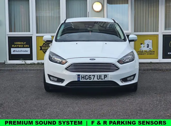 Ford Focus 2018 photo 2
