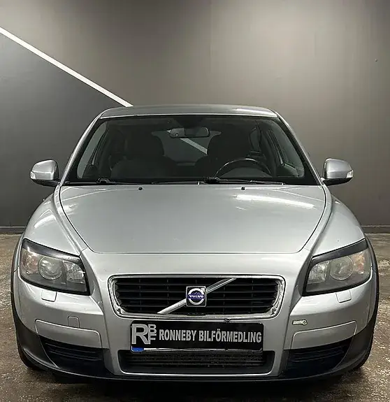 Volvo C30 2010 photo 2