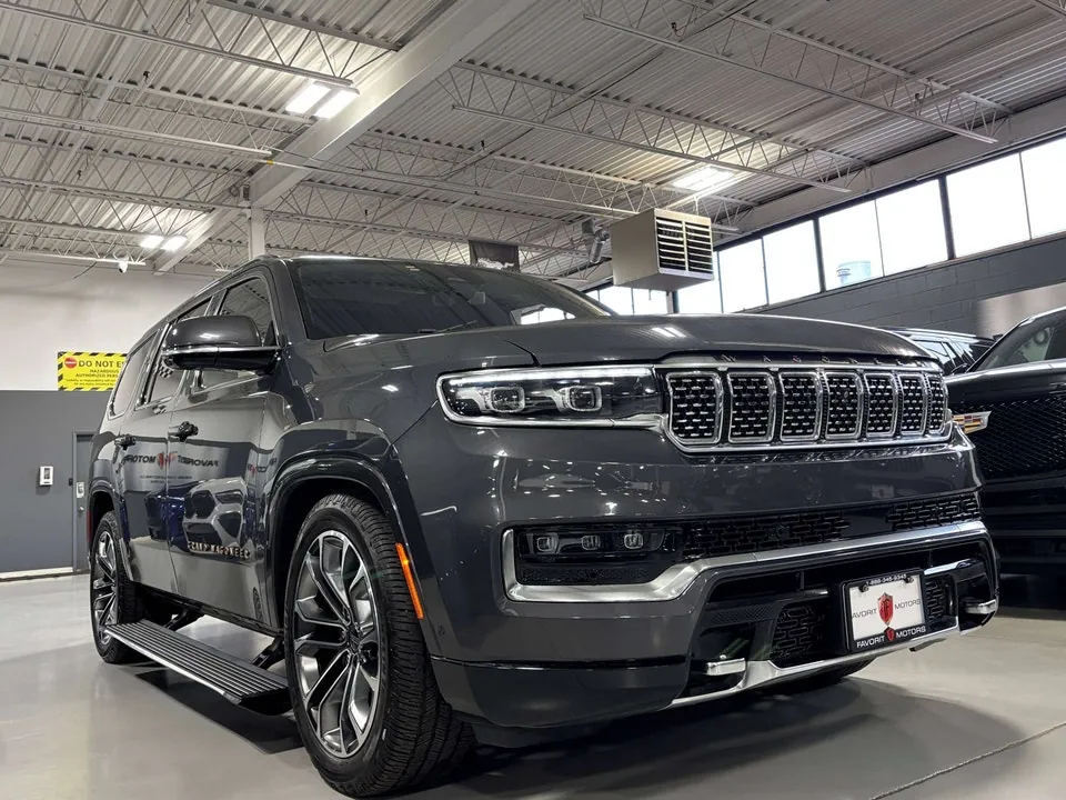 Jeep Grand Wagoneer 2022 photo 2