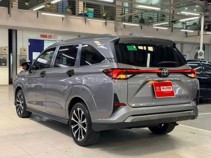 Toyota Corolla Hybrid 2025 photo 4