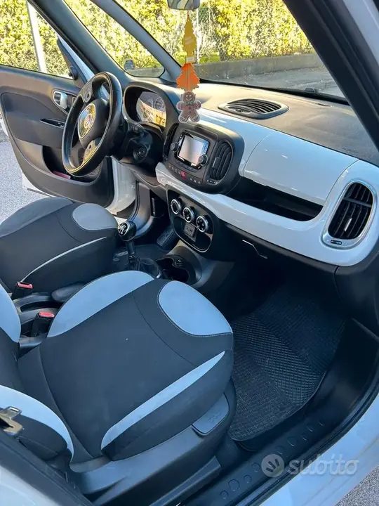 Fiat 500L 2016 photo 4
