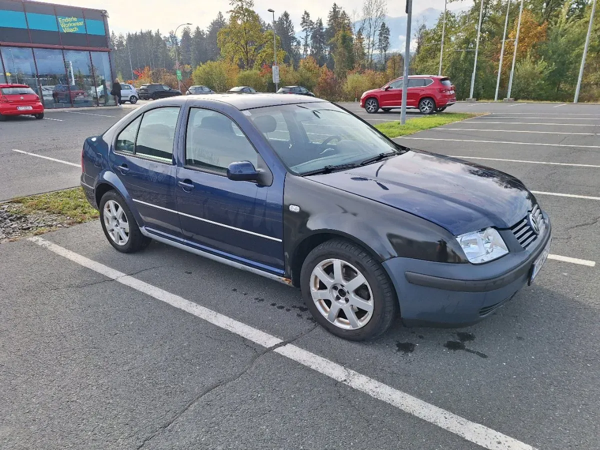 Volkswagen Bora 2004 photo 2
