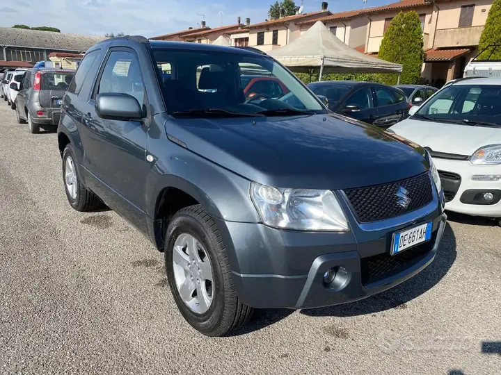Suzuki Grand Vitara 2007 photo 2