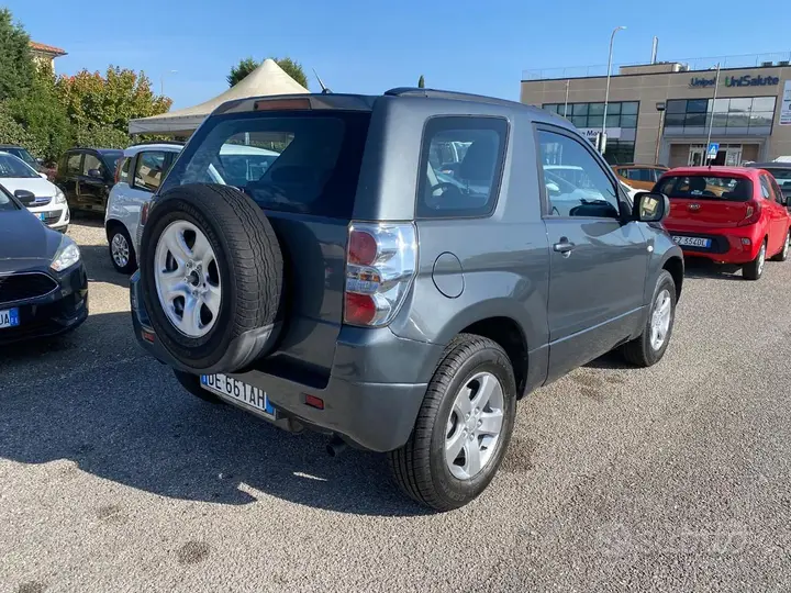 Suzuki Grand Vitara 2007 photo 3