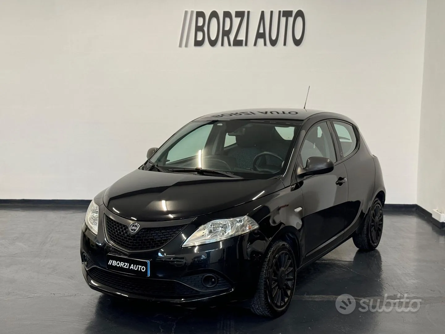 Lancia Ypsilon