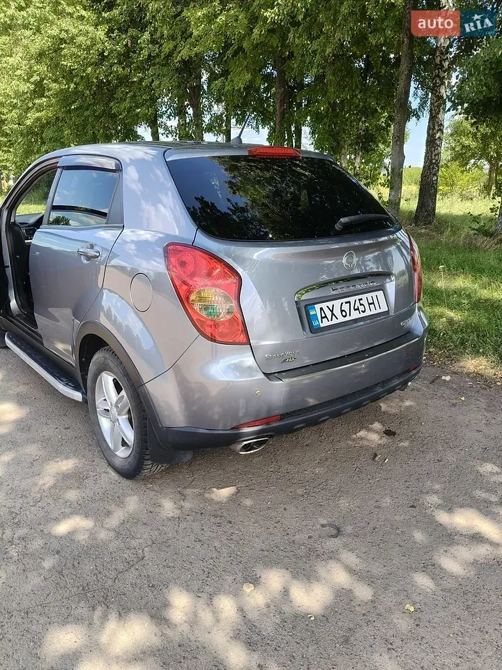 KG Mobility Korando 2013 photo 5