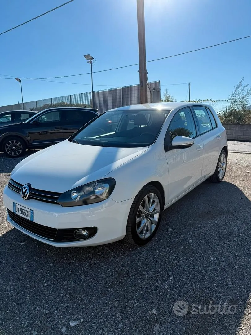 Volkswagen Golf 2009 photo 2