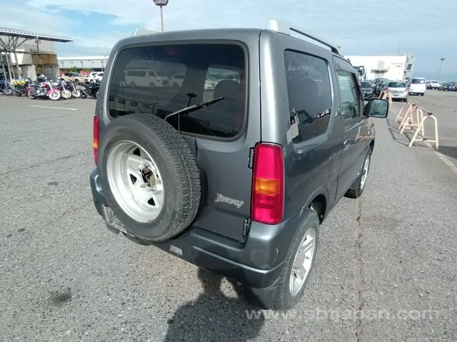 Suzuki Jimny 2007 photo 4