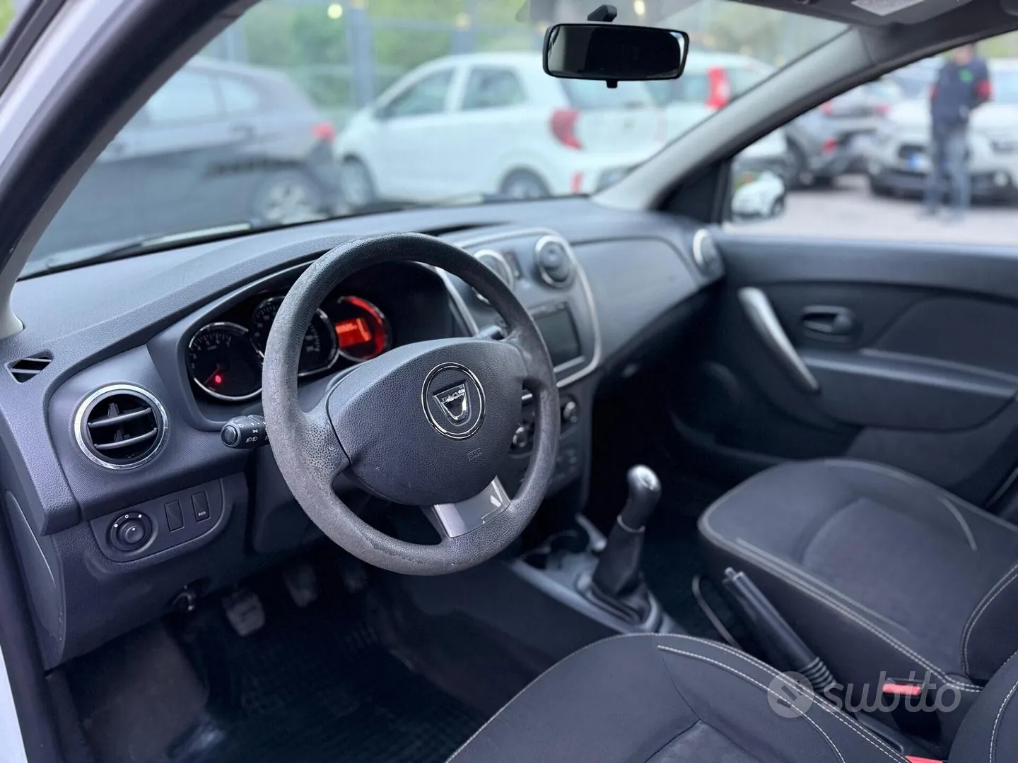 Dacia Sandero 2013 photo 4
