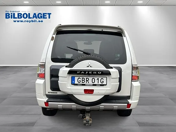 Mitsubishi Pajero 2014 photo 5