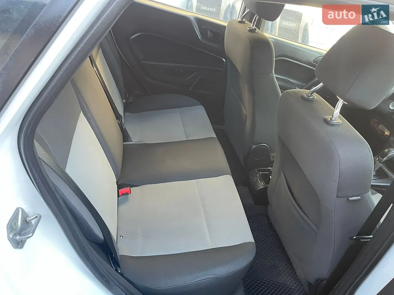 Ford Fiesta 2016 photo 5
