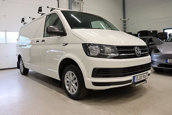 Volkswagen Transporter 2017 photo 2