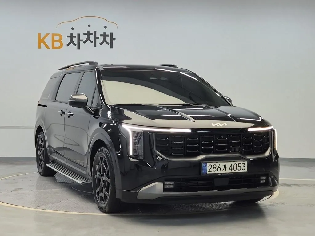 Kia Carnival 2025 photo 4