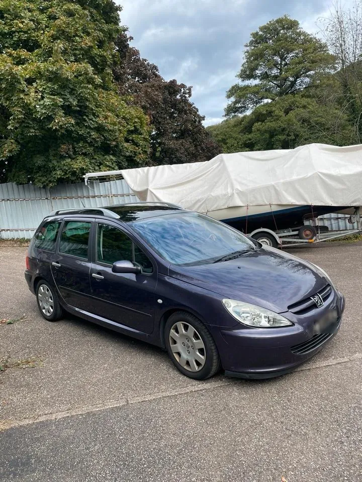Peugeot 407
