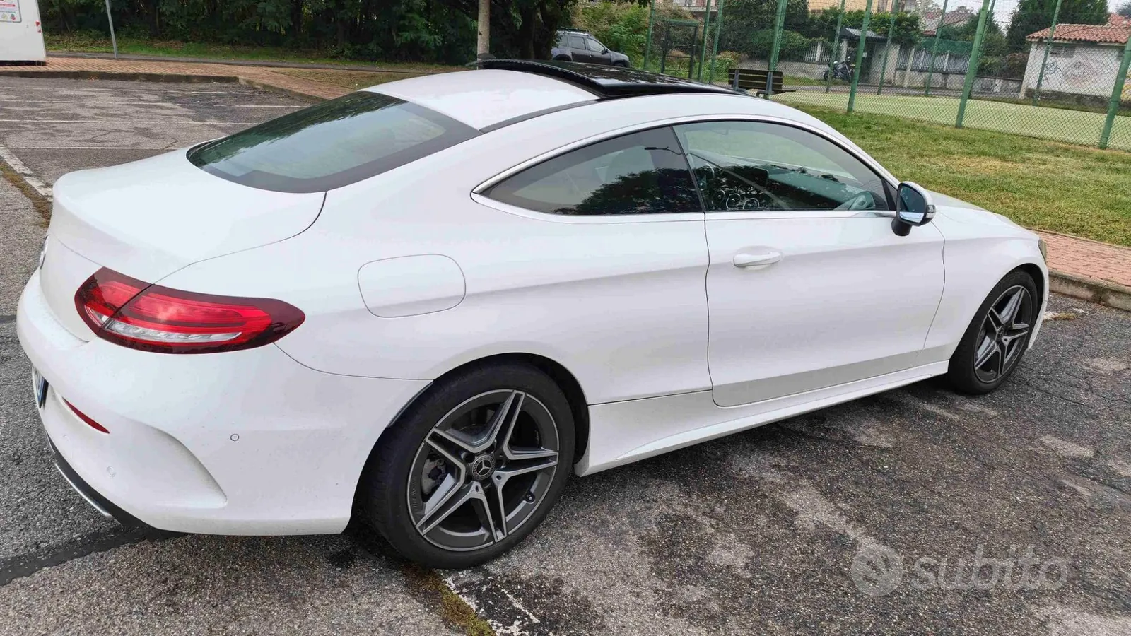 Mercedes-Benz C-Class 2019 photo 2