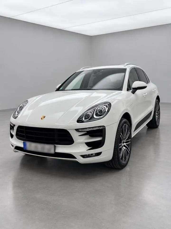 Porsche Macan S