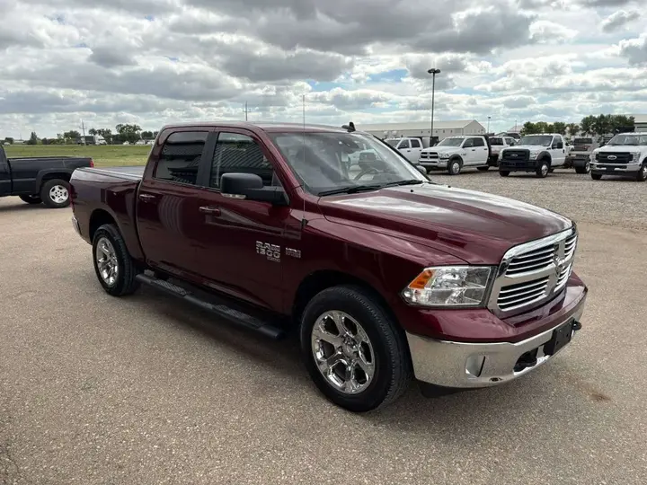 Ram 1500 2021 photo 3