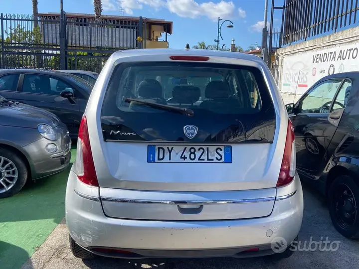 Lancia Musa 2009 photo 4