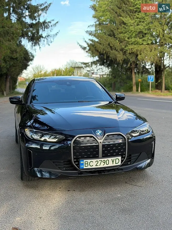 BMW I4
