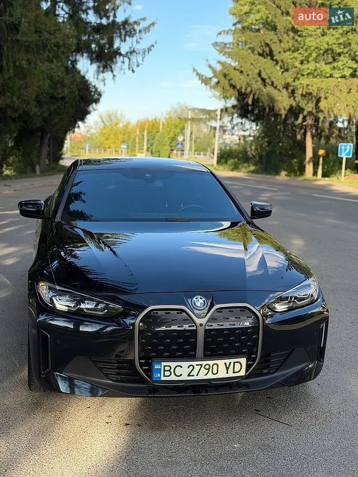 BMW I4 2023 photo 2