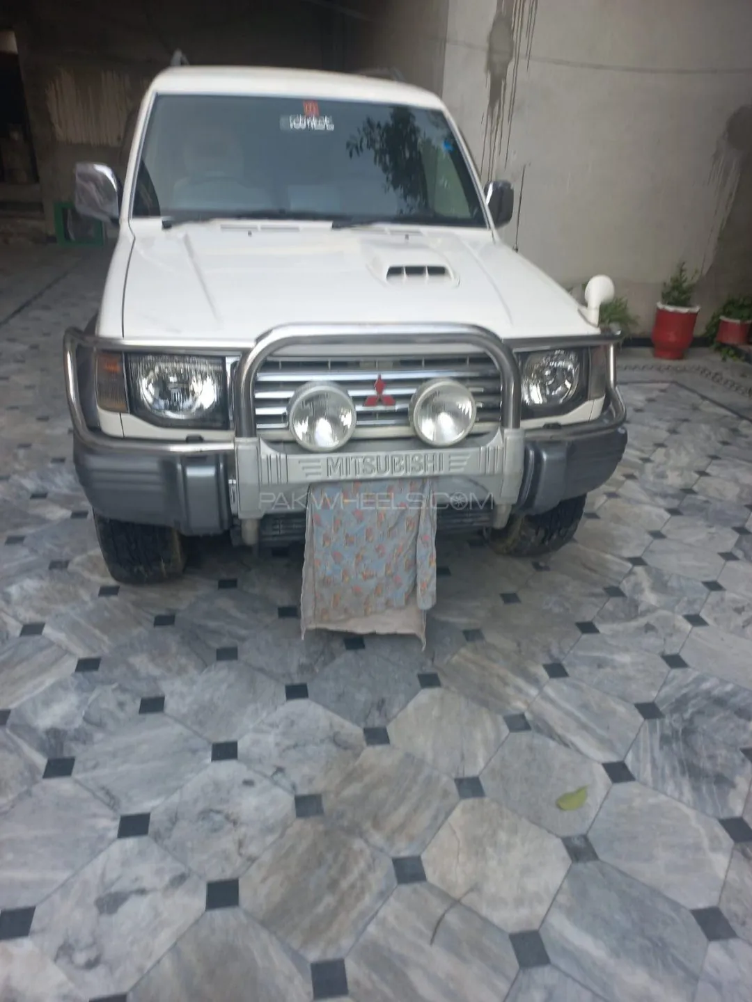 Mitsubishi Pajero