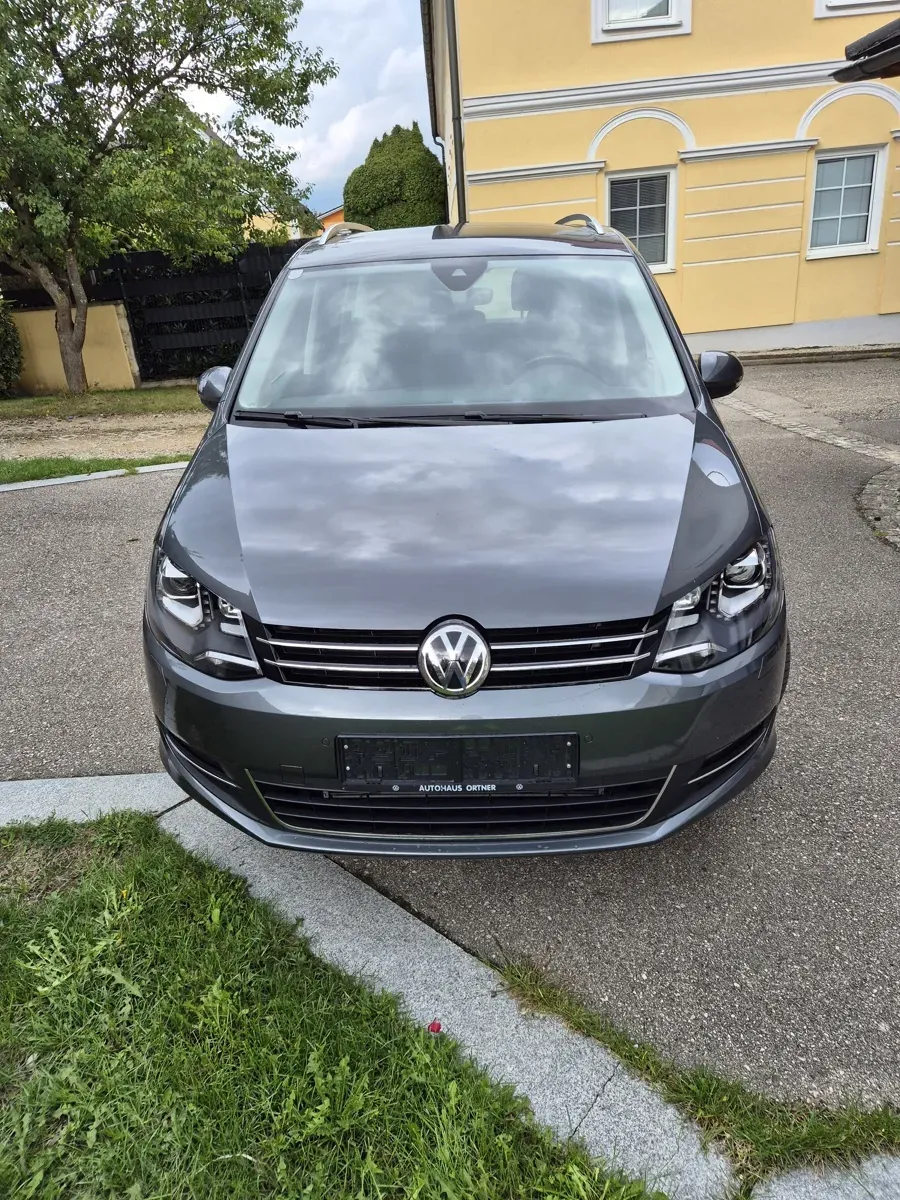 Volkswagen Sharan 2021 photo 2