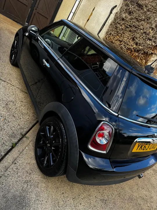 Mini Cooper 2013 photo 2
