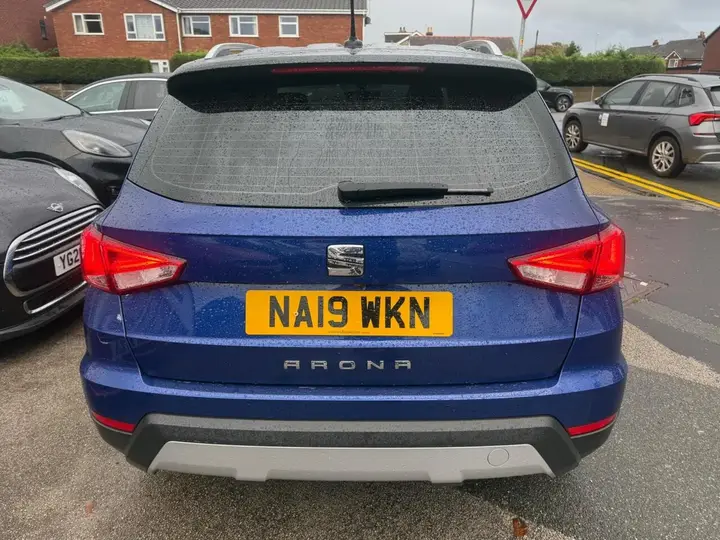 Seat Arona 2019 photo 4