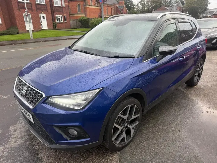 Seat Arona 2019 photo 3