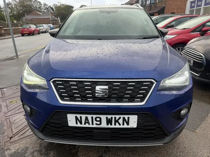 Seat Arona 2019 photo 2