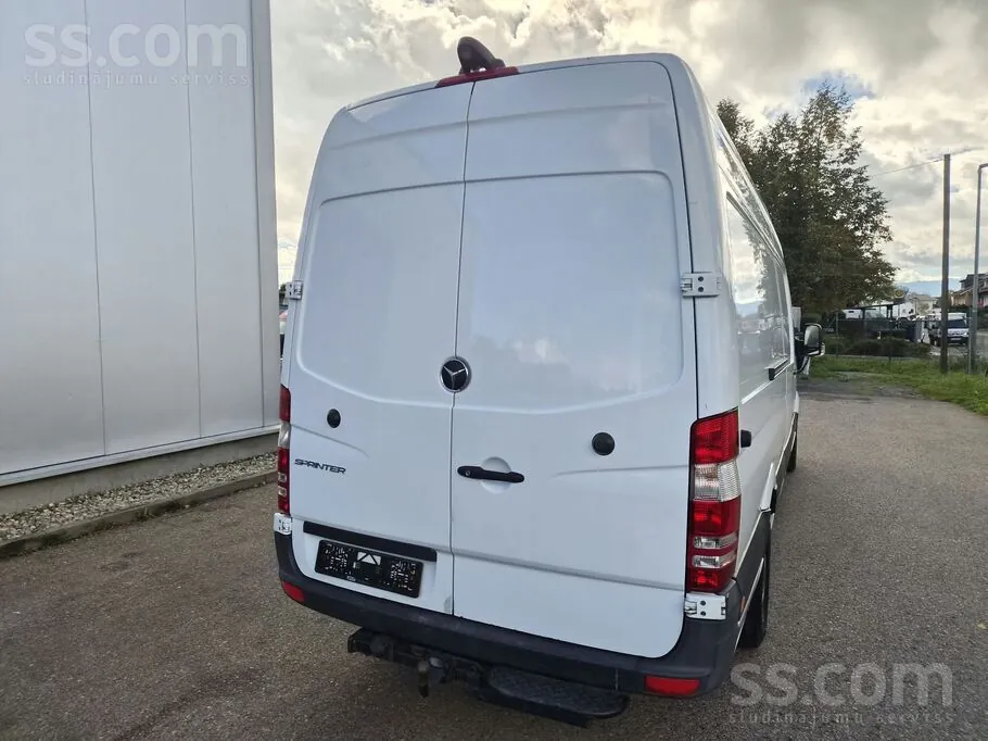 Mercedes-Benz Sprinter 2015 photo 5