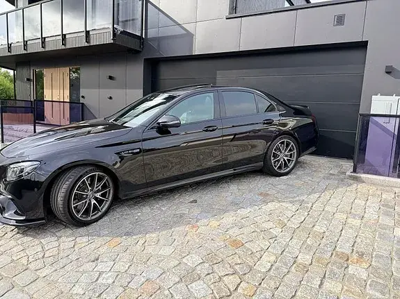 Mercedes-Benz E 63 Amg 2017 photo 3