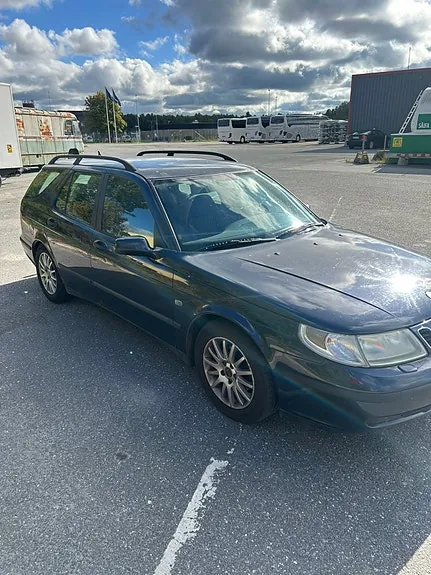 Saab 9-5 2004 photo 2