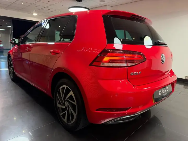 Volkswagen Golf 2019 photo 3