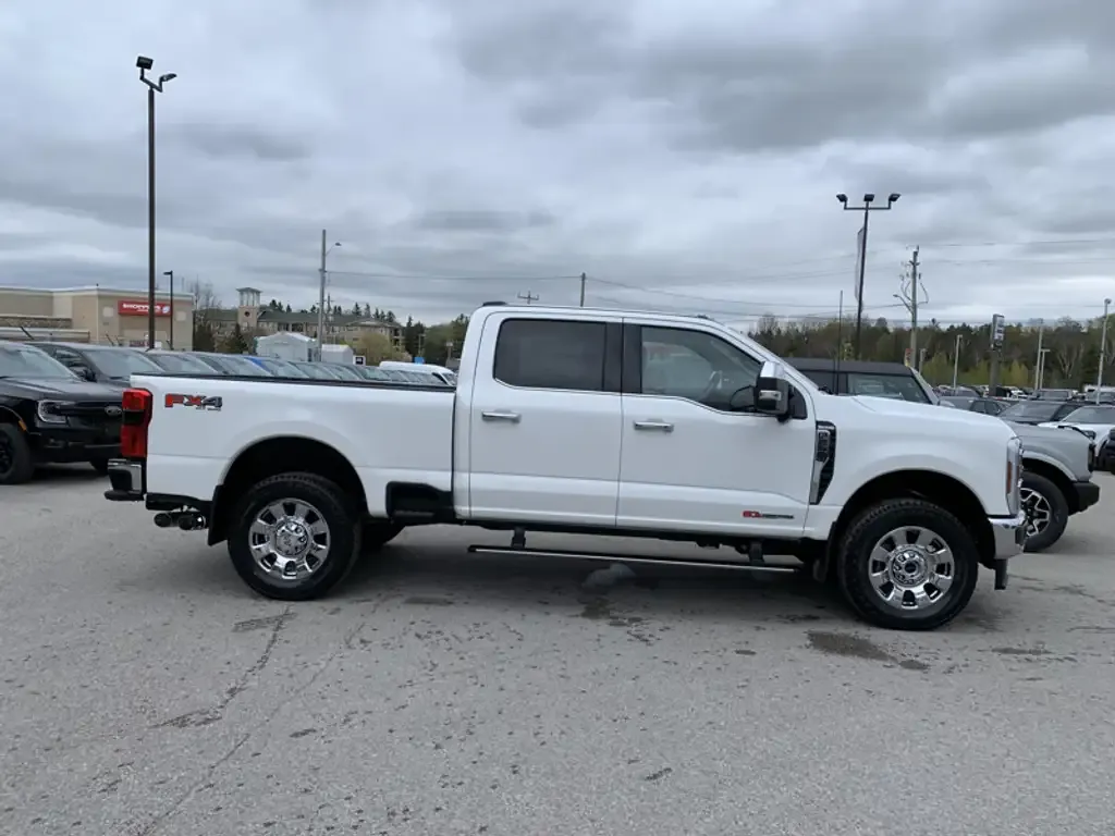 Ford F 250 2026 photo 4