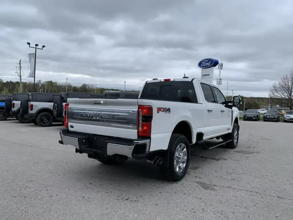 Ford F 250 2026 photo 5