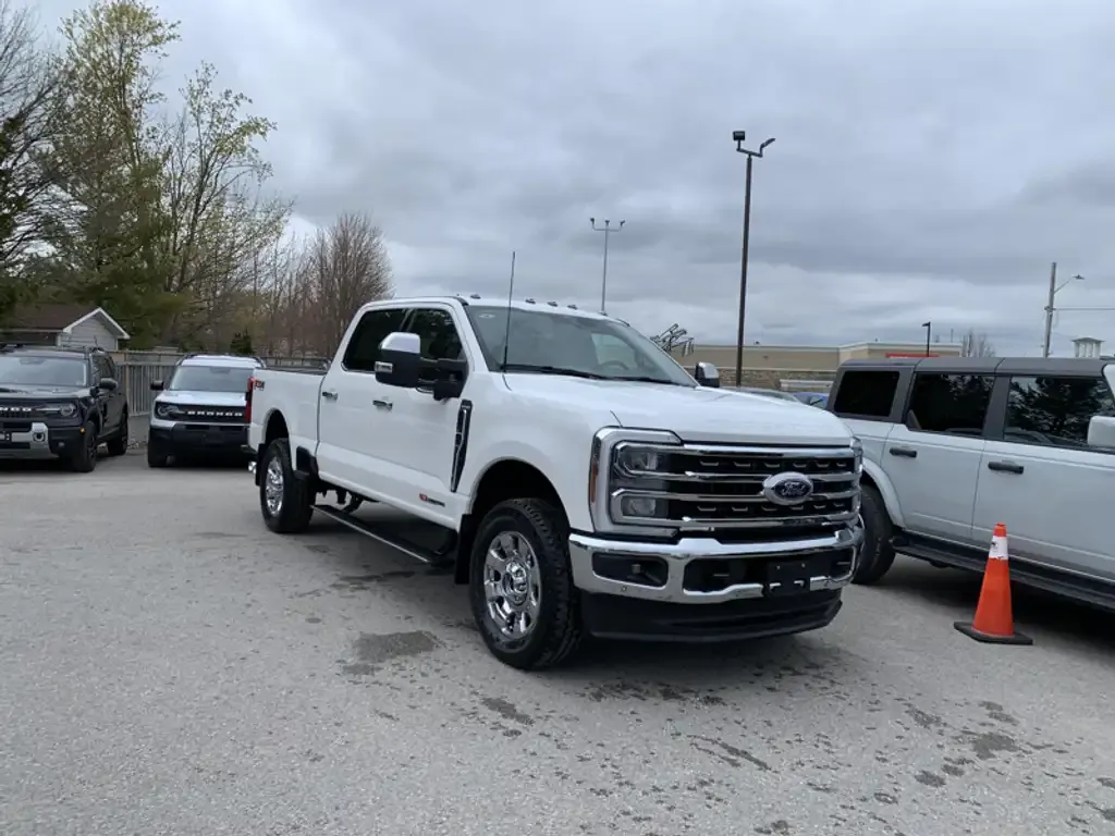 Ford F 250 2026 photo 3