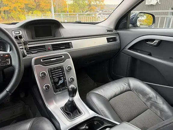 Volvo V70 2015 photo 3