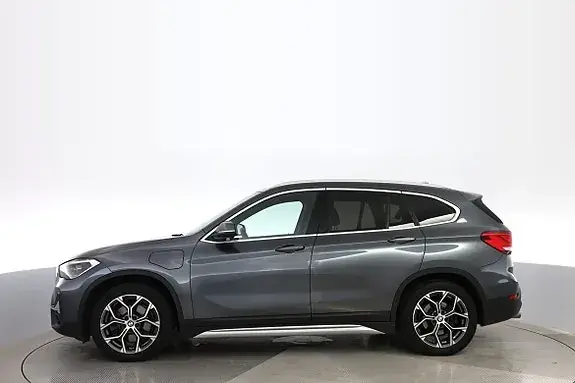 BMW X1 2022 photo 2