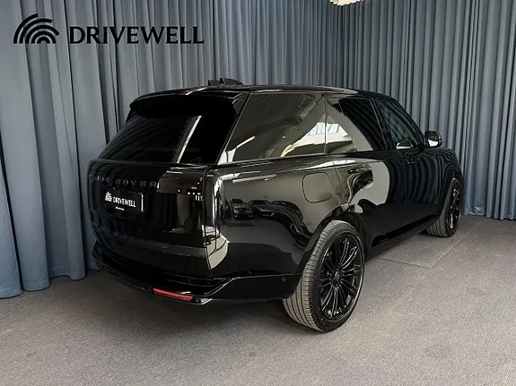 Land Rover Range Rover 2024 photo 3