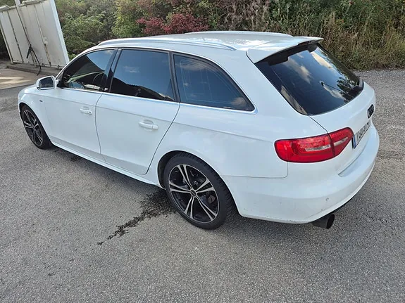 Audi A4 2013 photo 4