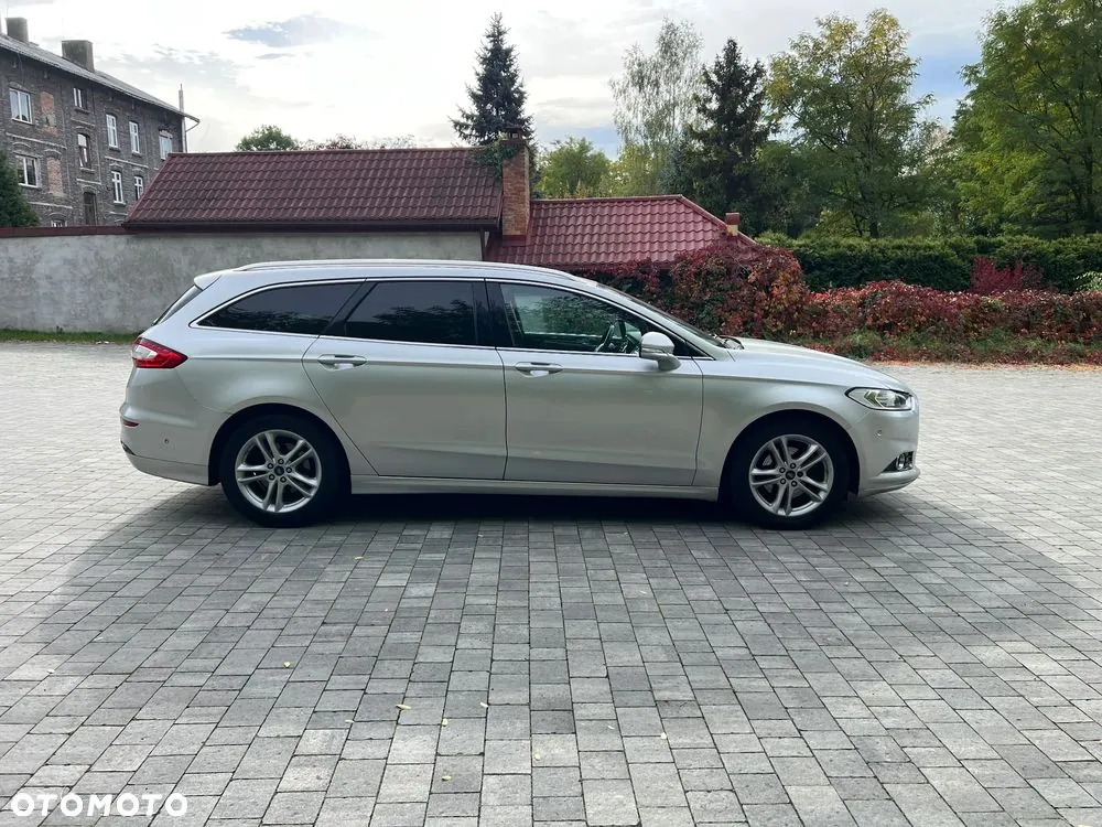 Ford Mondeo 2015 photo 4