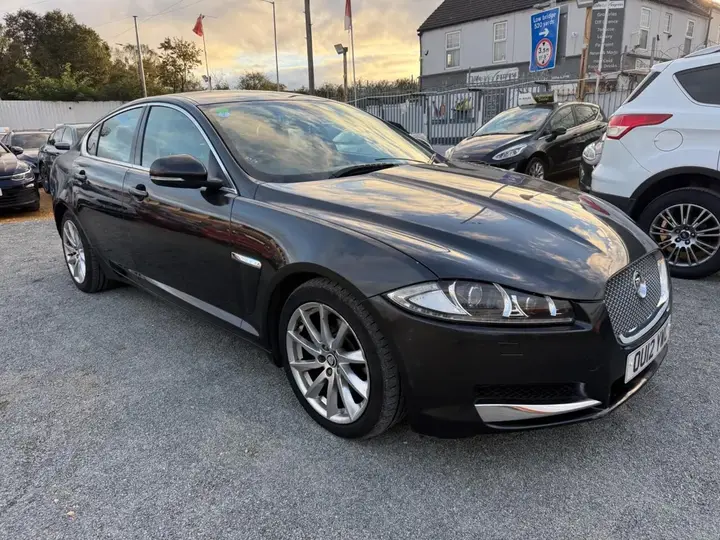 Jaguar Xf 2012 photo 5