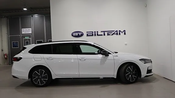 Skoda Superb 2025 photo 3