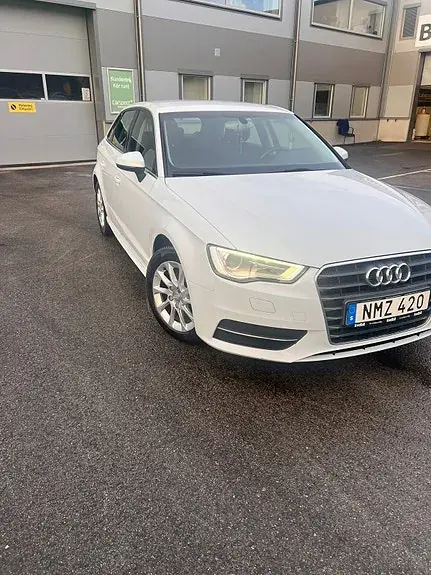 Audi A3 2015 photo 3
