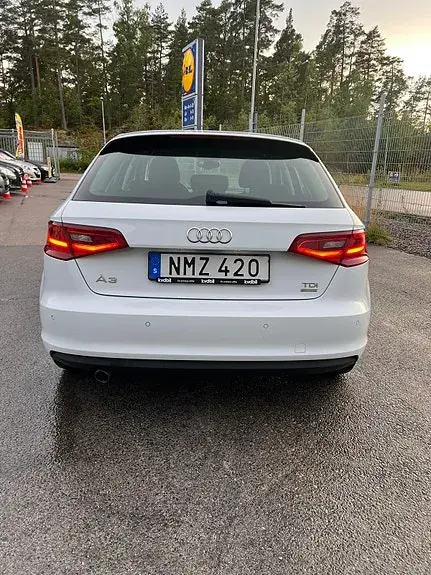 Audi A3 2015 photo 5